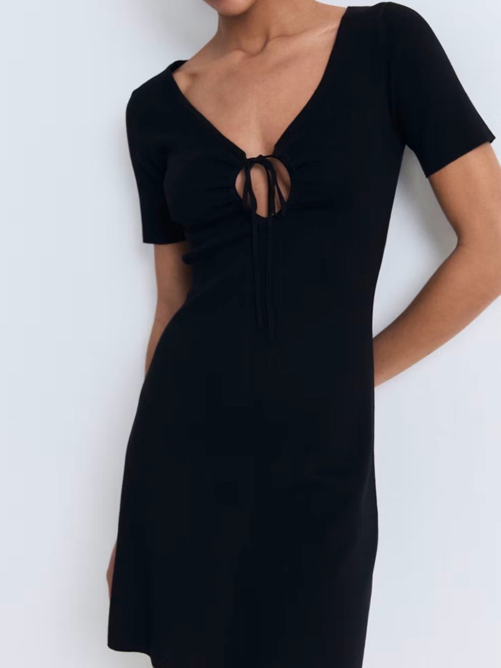 Mango KNITTED DRESS WITH BOW NECKLINE (worn once)